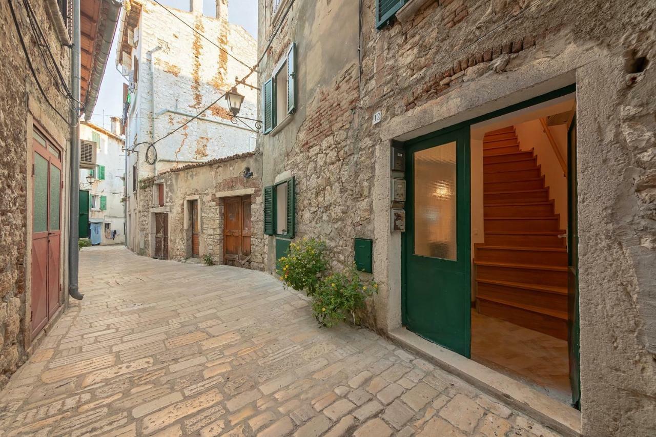 Mariva Downtown Apartment With Free Parking Ρόβινι Εξωτερικό φωτογραφία